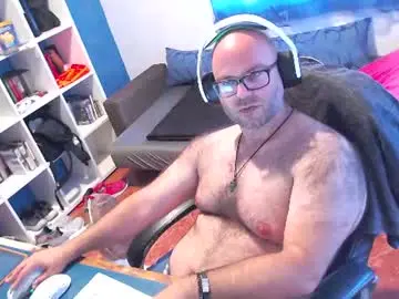 Chaturbate Free Live Porn of ravingr3d3