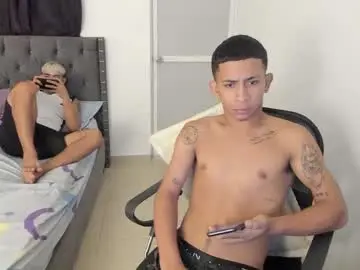 Chaturbate Adult Webcam of kings_latins