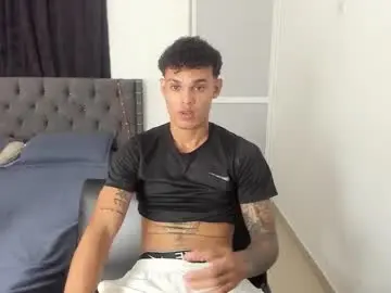 Chaturbate Adult Video Chat of kings_latins