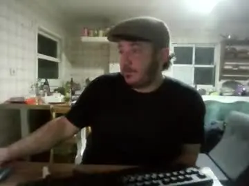 Chaturbate Watch Live Sex Cams of kitoss_40