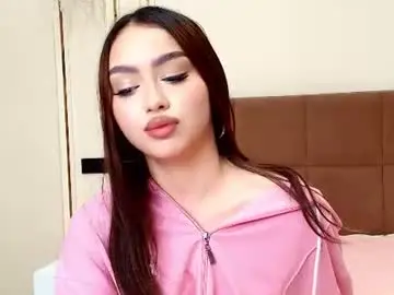 Chaturbate Free Live Porn of maddieperezz_