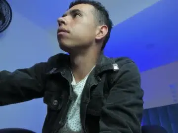 Chaturbate Live Sex Cam of muscle_scott