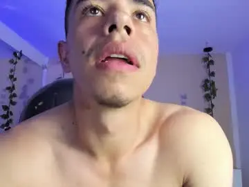 Chaturbate Live Sex Cam of muscle_scott