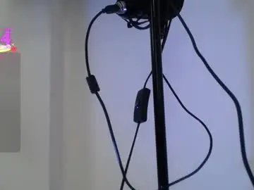 Chaturbate Free Porn Cam of scarlett_fire5