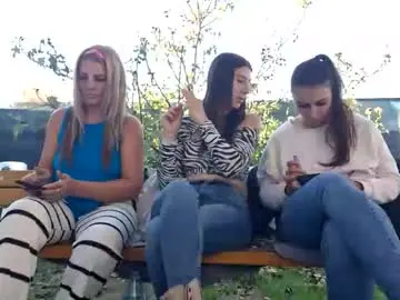 Chaturbate Adult Video Chat of squirt_bunny77