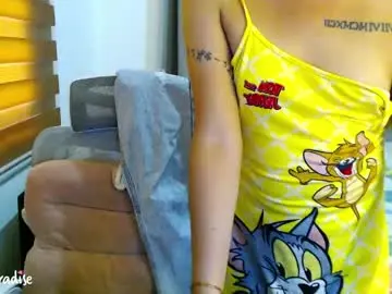 Chaturbate Adult Video Chat of xxjulielovesyouxx