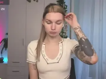 Chaturbate Watch Live Sex Cams of lookluna