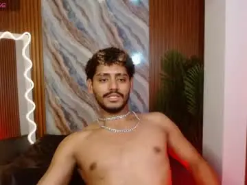 Chaturbate Adult Webcams of milo_tay