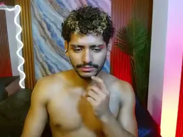 Chaturbate Live Sex Cam of milo_tay