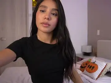 Chaturbate Sex Chat of veroniqe_lounge