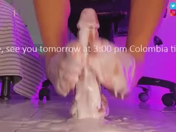 Chaturbate Free Porn Cam of charlotte__grey