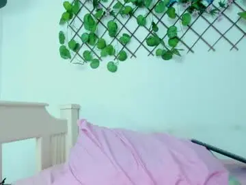 Chaturbate Live Sex of cris_dulce