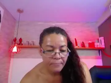 Chaturbate Live Porn of maturepure_