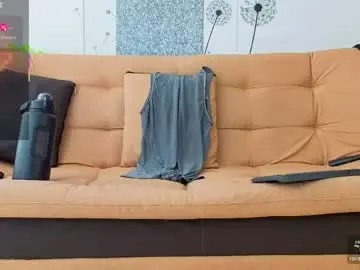 Chaturbate Live Sex Cam of sebastiian69_