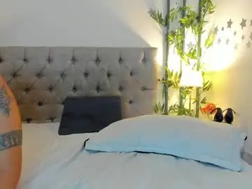 Chaturbate Live Sex Cam of the_little_mia