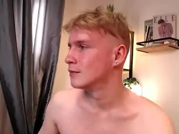 Chaturbate Live Sex Cam of alex__sweet