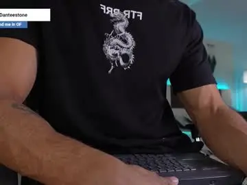 Chaturbate Live Sex Cam of danteestone