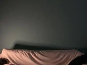 Chaturbate Free Live Porn of johnnydeepinsideyou