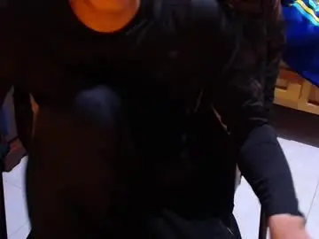 Chaturbate Live Porn of larry_art_a