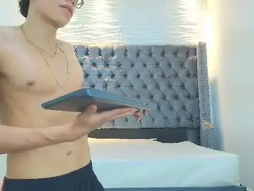 Chaturbate Free Live Porn of lenny_knox2