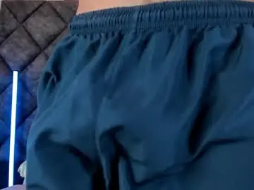Chaturbate Watch Live Sex Cams of liamkron