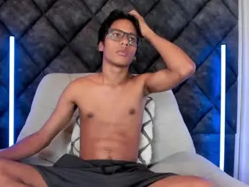 Chaturbate Free Porn Cam of liamkron