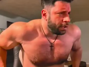 Chaturbate Watch Live Sex Cams of pizza_biceps