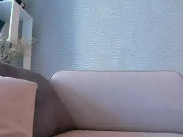 Chaturbate Live Sex Cam of sweetplambeck