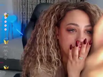 Chaturbate Adult Webcams of _just_a_queen_3