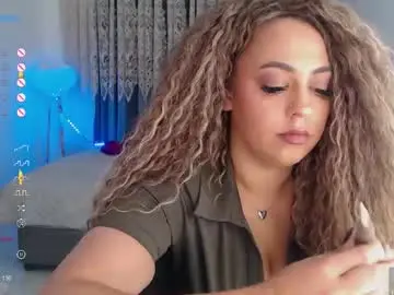 Chaturbate Sex Cam of _just_a_queen_3