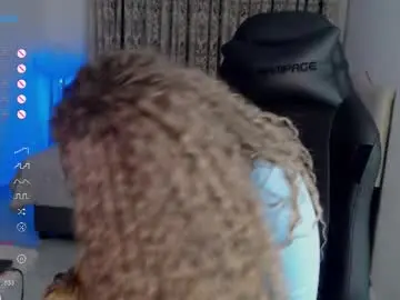 Chaturbate Sex Chat of _just_a_queen_3