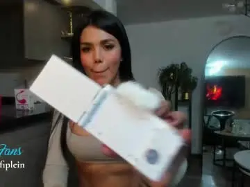 Chaturbate Free Live Porn of celeste_pervert