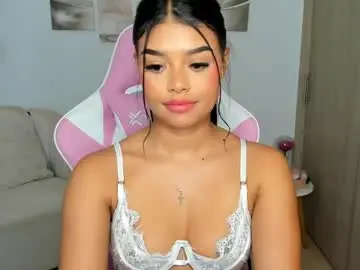 Chaturbate Free Live Porn of hailey_florez