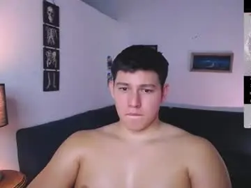 Chaturbate Nude Webcam of james_cr