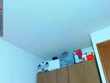 Chaturbate Live Sex Cam of kinkybabies_