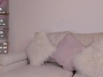 Chaturbate Watch Live Sex Cams of kittyskirtt