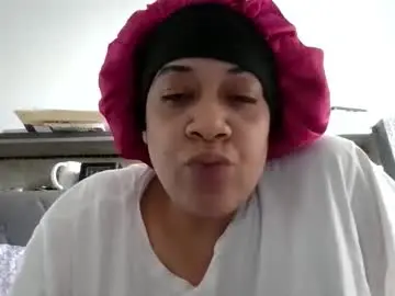 Chaturbate Sex Cam of ladycinnabon