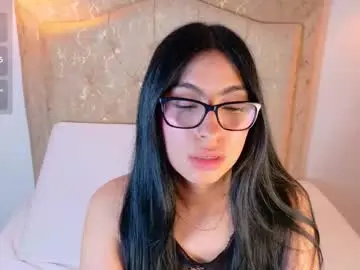 Chaturbate Free Porn Cam of laurenn_smitth