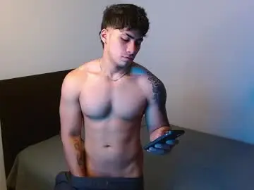 Chaturbate Nude Webcam of m1chaelx_