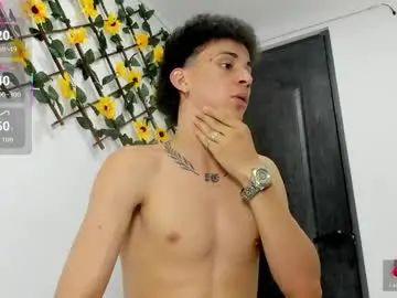 Chaturbate Sex Cam of maxxx_bigcock