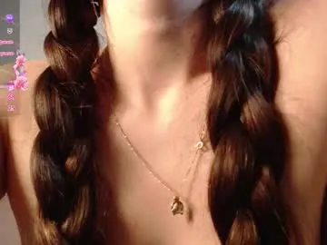 Chaturbate Adult Video Chat of alahia_sky