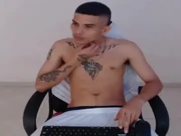 Chaturbate Free Live Porn of alphas_latins