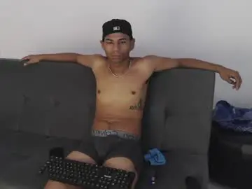 Chaturbate Live Porn of alphas_latins