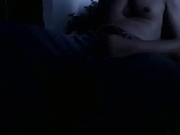Chaturbate Nude Webcam of badhombremx