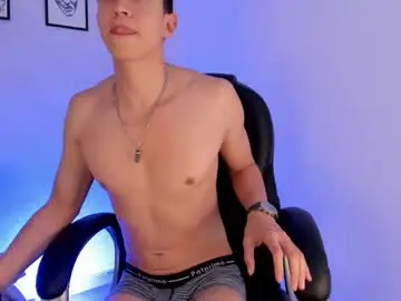 Chaturbate Live Sex Cam of dorian_mystery