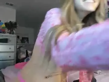 Chaturbate Adult Webcams of mariahpinkkitty