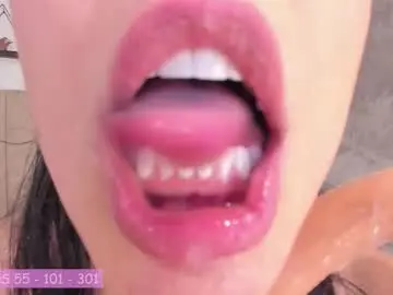 Chaturbate Adult Webcams of miaa_monrroee_