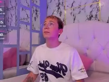 Chaturbate Adult Webcam of naughty__chris