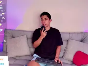 Chaturbate Live Sex Cam of samucamx_