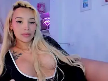 Chaturbate Sex Cam of _viioletweekend_